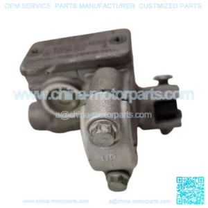 SUZUKI OEM FRONT BRAKE MASTER CYLINDER 59600-27C01 for RM125 RM80 RM85 L DRZ125L